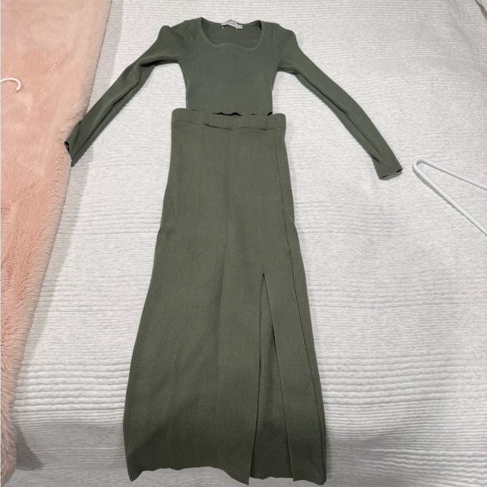 Petal & Pup Sage Long Sleeve Maxi Dress